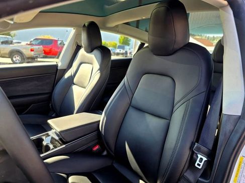 Used 2019 Tesla Model 3 Long Range AWD/4WD image 24