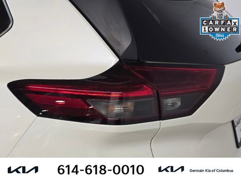 Used 2023 Nissan Rogue SV AWD/4WD image 16