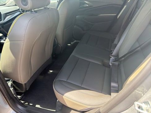 Used 2025 Chevrolet Trax ACTIV w/ Driver Confidence Package image 18