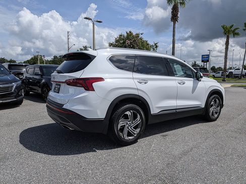 Used 2023 Hyundai Santa Fe SEL w/ Winter Weather Package FWD image 3