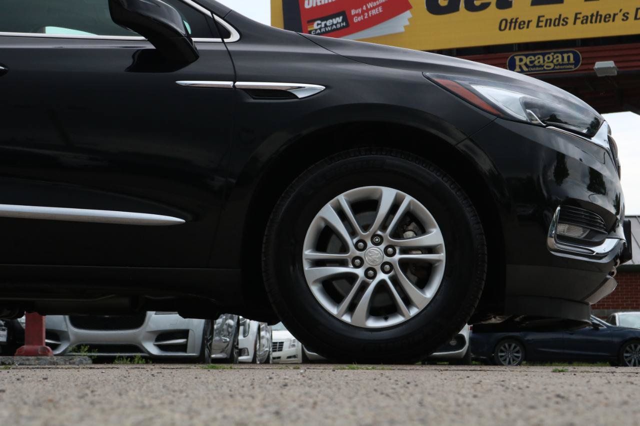 Used 2019 Buick Enclave Essence AWD/4WD image 6