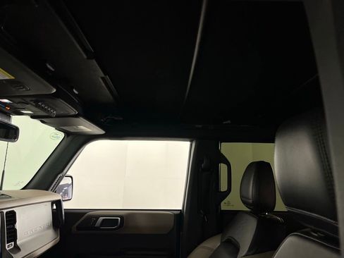 Used 2024 Ford Bronco Wildtrak image 26