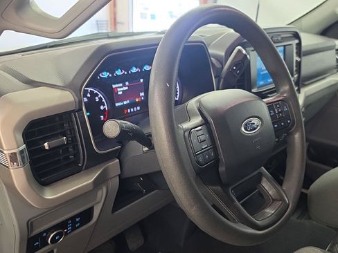Used 2023 Ford F150 XLT AWD/4WD image 5
