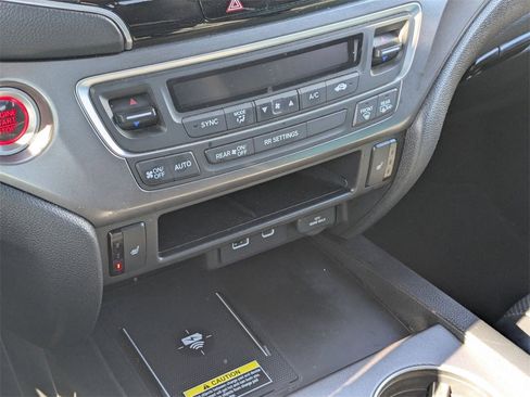 Used 2024 Honda Passport EX-L image 22