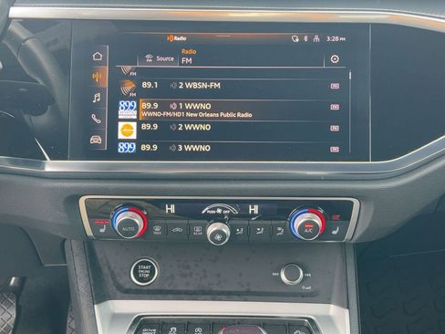 Used 2025 Audi Q3 2.0T Premium Plus w/ Premium Plus Package image 23