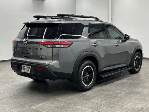 Used 2024 Nissan Pathfinder Rock Creek AWD/4WD image 2