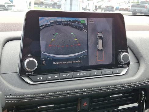 Certified 2023 Nissan Rogue SL image 21