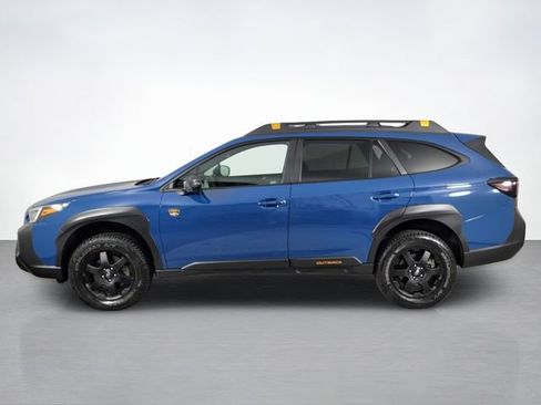 Used 2025 Subaru Outback Wilderness AWD/4WD image 6