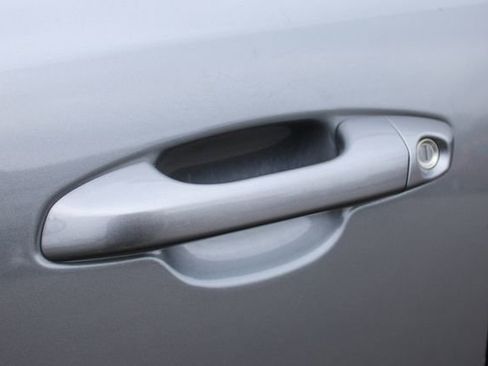 Used 2018 Kia Sportage LX w/ LX Technology Package image 9