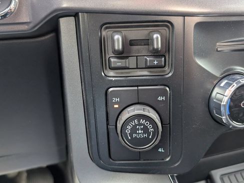 Used 2025 Ford F150 XLT w/ Equipment Group 302A MID AWD/4WD image 29