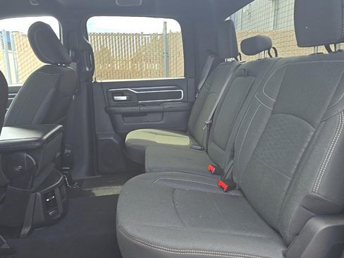 Used 2025 RAM 2500 Big Horn AWD/4WD image 10