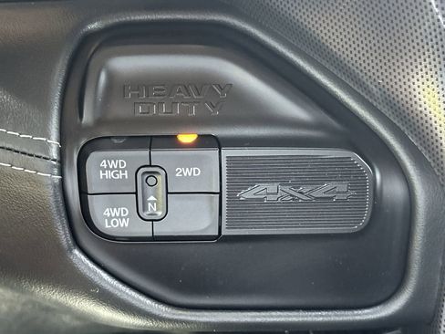 Used 2024 RAM 2500 Limited AWD/4WD image 25