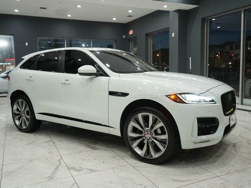 Used 2020 Jaguar F-PACE R-Sport image 1