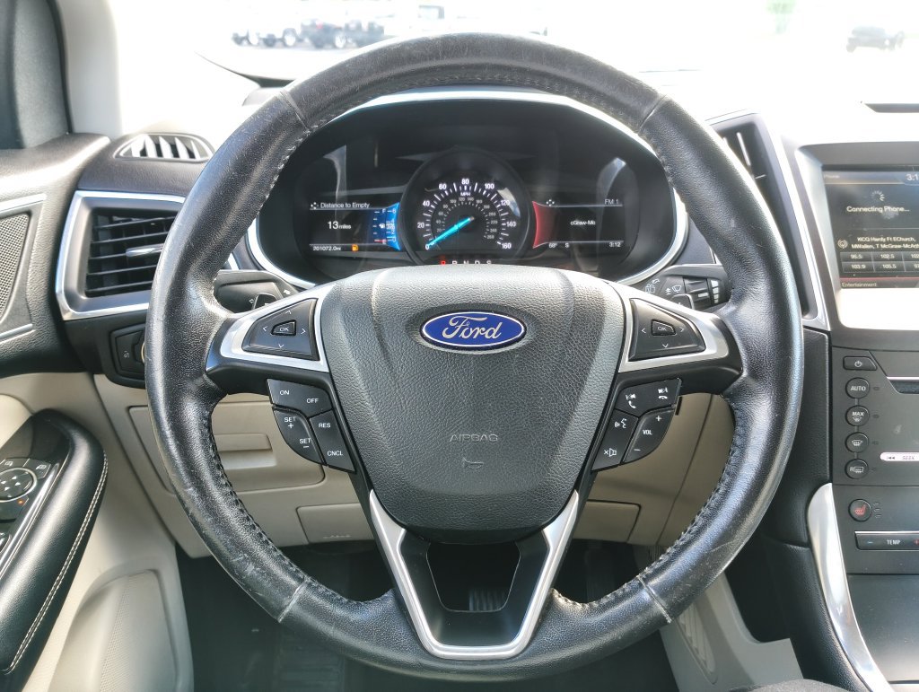 Used 2015 Ford Edge Titanium AWD/4WD image 21