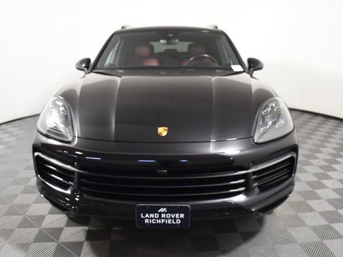 Used 2020 Porsche Cayenne S image 10