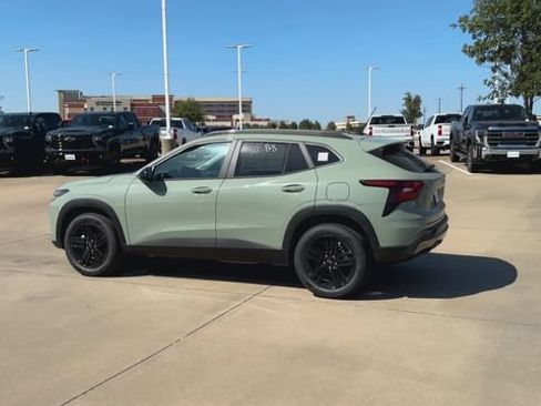 New 2026 Chevrolet Trax ACTIV w/ Driver Confidence Package FWD image 7