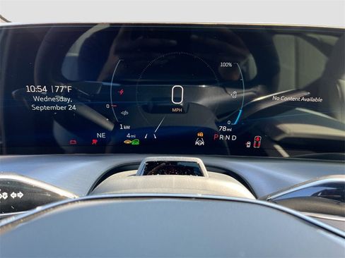 New 2026 Cadillac Vistiq Luxury image 12