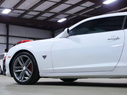 Used 2015 Chevrolet Camaro LT w/ Commemorative Special Edition image 19