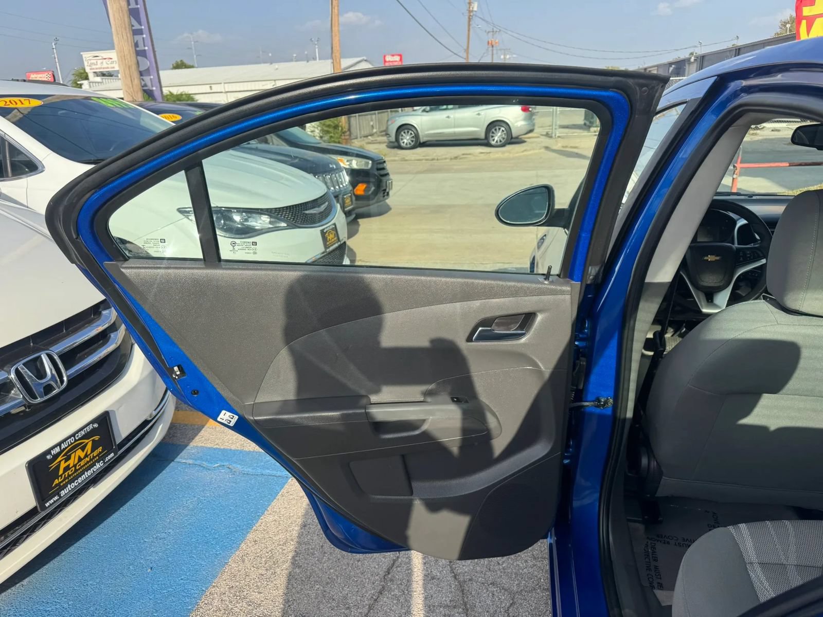 Used 2020 Chevrolet Sonic LT FWD image 9