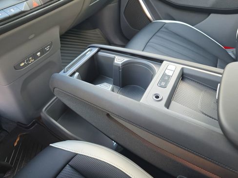 New 2026 Kia EV9 GT-Line AWD/4WD image 27