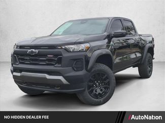 New 2026 Chevrolet Colorado Trail Boss w/ LPO, Bronce Accent Package AWD/4WD video 1