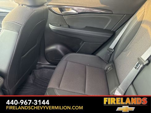 Used 2022 Buick Envision Preferred image 41