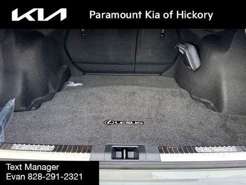 Used 2025 Lexus IS 350 F Sport image 12