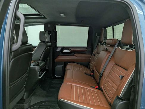 Used 2024 GMC Sierra 2500 Denali Ultimate image 22