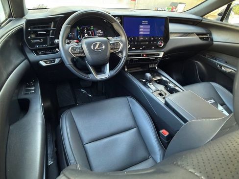Certified 2025 Lexus RX 350 F Sport w/ Convenience Package FWD image 14