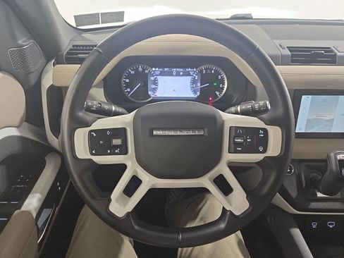Used 2023 Land Rover Defender 110 S AWD/4WD image 10