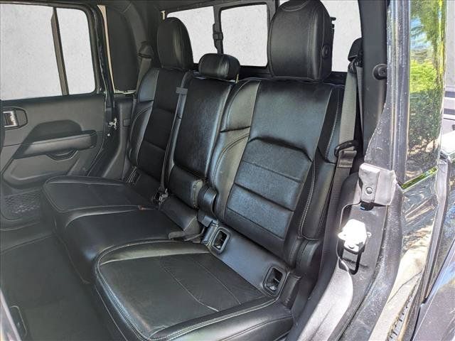 Used 2021 Jeep Gladiator Overland w/ Popular Equipment Package AWD/4WD image 18