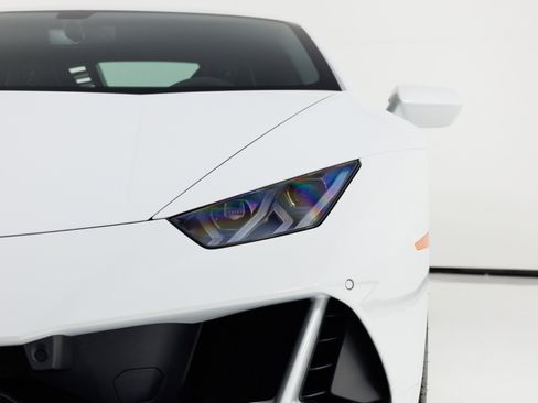 Used 2020 Lamborghini Huracan EVO AWD/4WD image 62