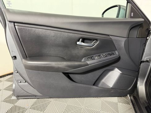 Used 2023 Nissan Sentra SV w/ All-Weather Package image 17