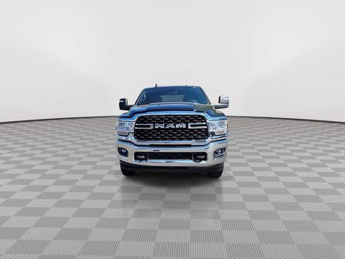 Used 2024 RAM 3500 Big Horn AWD/4WD image 3