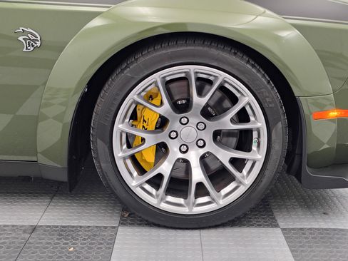Used 2022 Dodge Challenger SRT Hellcat image 12