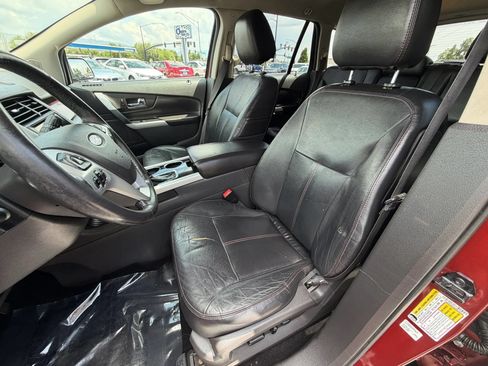 Used 2014 Ford Edge Limited w/ Driver Entry Package AWD/4WD image 9