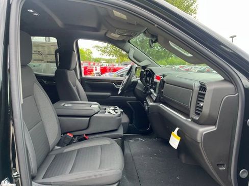 New 2025 Chevrolet Silverado 1500 LT image 35