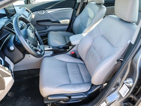 Used 2013 Honda Civic Hybrid Sedan image 11