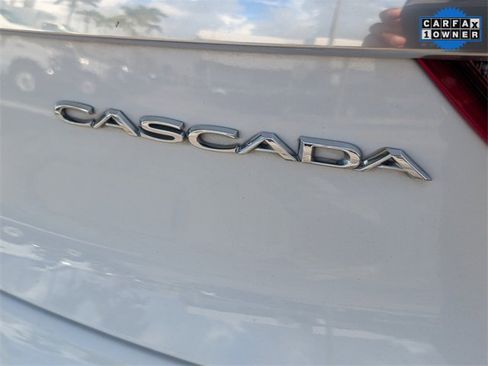 Used 2018 Buick Cascada Premium image 15