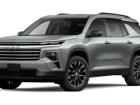 New 2025 Chevrolet Traverse LT w/ Sun and Wheel Package image 16