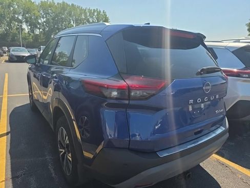 Certified 2023 Nissan Rogue SV w/ SV Premium B Package AWD/4WD image 6