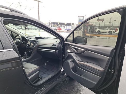 Used 2022 Subaru Crosstrek 2.5i Limited image 16