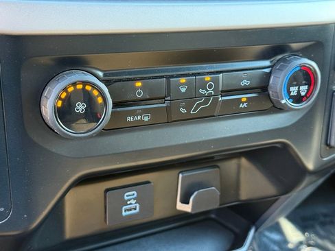 Used 2023 Ford F150 XLT image 9