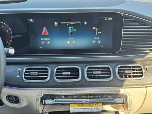 New 2026 Mercedes-Benz GLE 580 4MATIC image 35