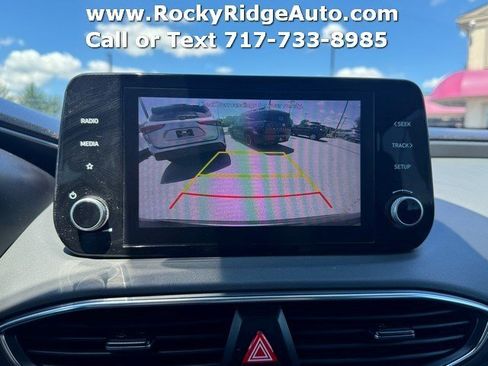 Used 2022 Hyundai Santa Fe SE AWD/4WD image 16