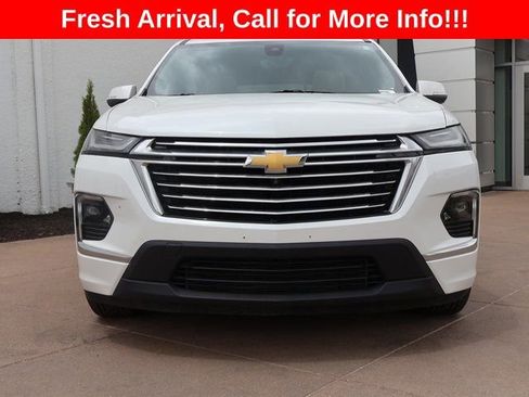 Certified 2023 Chevrolet Traverse Premier AWD/4WD image 2