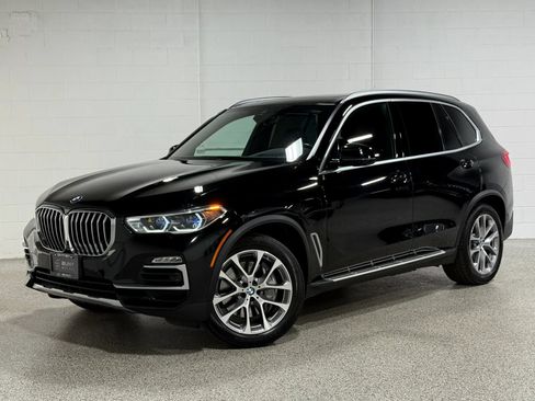 Used 2021 BMW X5 xDrive45e w/ Executive Package AWD/4WD image 2