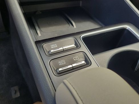 Used 2025 Hyundai Sonata SEL FWD image 31