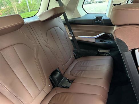 Used 2020 BMW X7 xDrive40i image 24