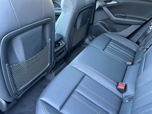 New 2025 Audi Q6 e-tron Premium Plus image 11